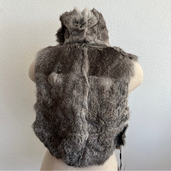 Fur Vest - Picture 4 of 5